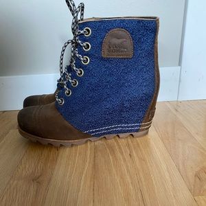 Sorel Wedge! WORN ONCE!